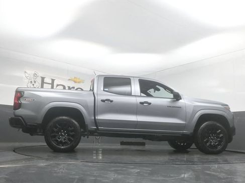 New 2026 Chevrolet Colorado W/T AWD/4WD image 31