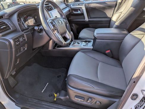 Used 2022 Toyota 4Runner SR5 Premium image 14
