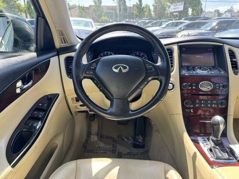 Used 2016 INFINITI QX50 AWD w/ Premium Plus Package image 13