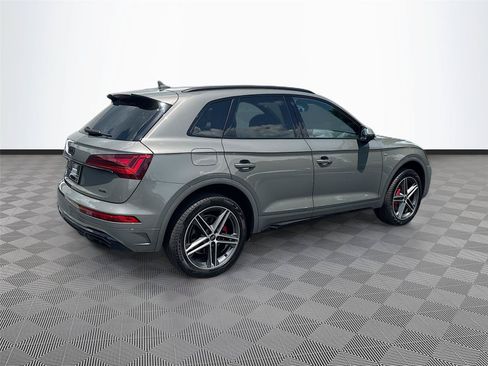Certified 2025 Audi Q5 e Premium Plus w/ Premium Plus Package AWD/4WD image 7