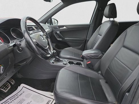 Used 2021 Volkswagen Tiguan SE R-Line image 13