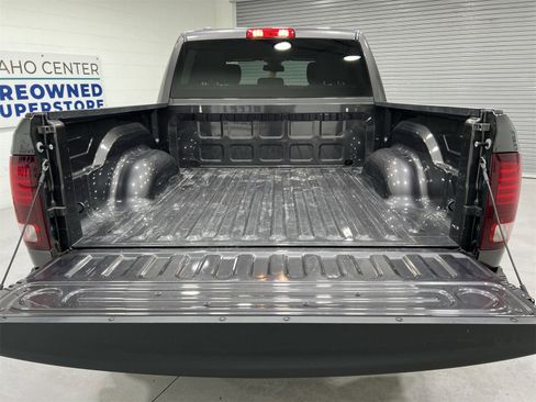 Used 2022 RAM 1500 Classic Warlock image 22