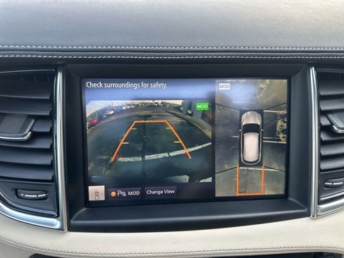 Used 2022 INFINITI QX50 Essential image 24