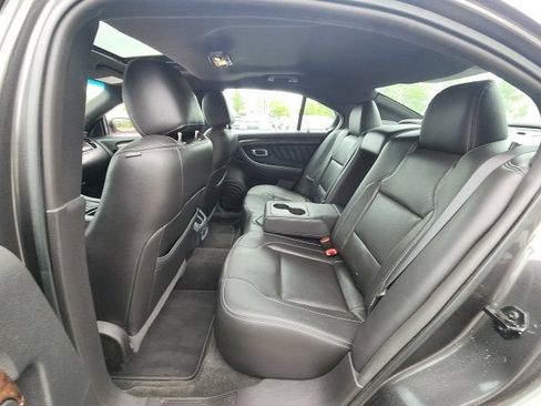 Used 2016 Ford Taurus Limited w/ Equipment Group 301A FWD image 24