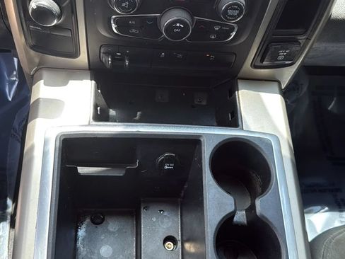 Used 2014 RAM 2500 SLT AWD/4WD image 36