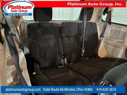 Used 2017 Dodge Grand Caravan SE FWD image 32