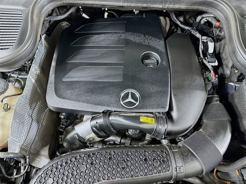 Used 2023 Mercedes-Benz GLE 350 image 33