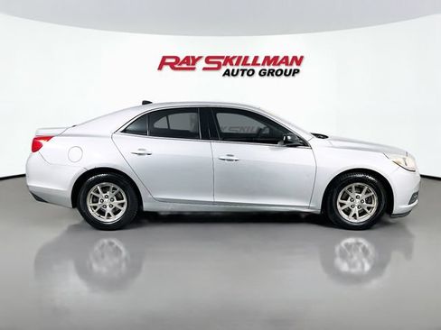 Used 2014 Chevrolet Malibu LS FWD image 8