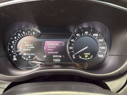 Used 2019 Lincoln MKC Select w/ Select Plus Package FWD image 10