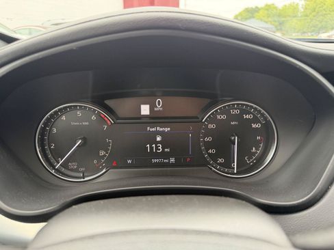 Used 2021 Cadillac XT4 Premium Luxury w/ Cold Weather Package AWD/4WD image 15
