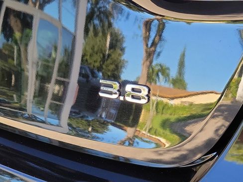 Used 2017 Genesis G80 3.8 RWD image 28