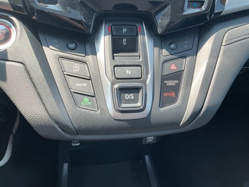 Used 2024 Honda Odyssey EX-L image 10