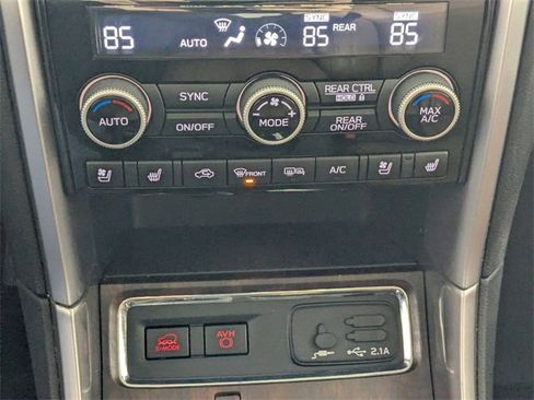 Used 2019 Subaru Ascent Touring w/ Popular Package #3 image 24