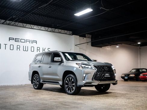 Used 2021 Lexus LX 570 4WD w/ Sport Package image 2