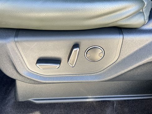 Used 2022 Ford Expedition Timberline image 28