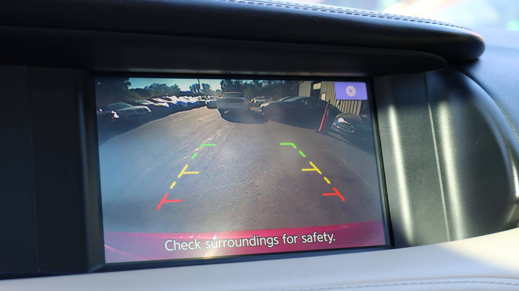 Used 2019 INFINITI QX30 FWD image 19