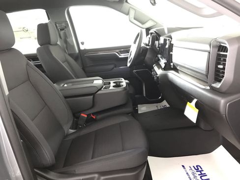 New 2026 Chevrolet Silverado 1500 LT image 18