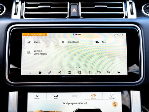 Used 2020 Land Rover Range Rover HSE AWD/4WD image 24