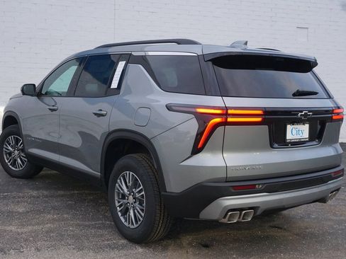 New 2026 Chevrolet Traverse LT w/ Driver Confidence Package image 7