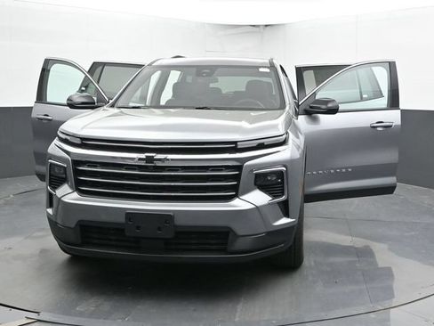 New 2026 Chevrolet Traverse LT w/ LPO, Floor Liner Package FWD image 49