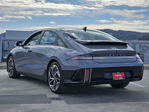 Used 2023 Hyundai Ioniq 6 SEL image 16