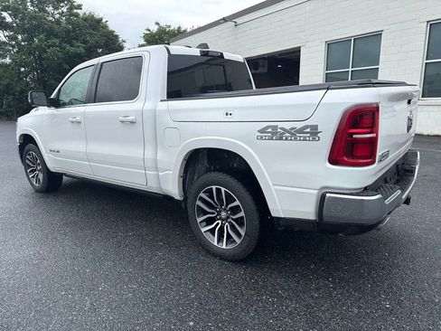 Used 2025 RAM 1500 Limited AWD/4WD image 7