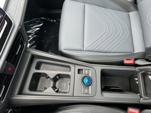 New 2026 Volkswagen Tiguan SE R-Line image 13