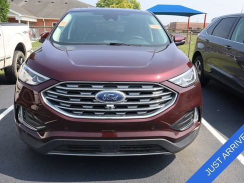 Used 2023 Ford Edge Titanium w/ Equipment Group 301A AWD/4WD image 3