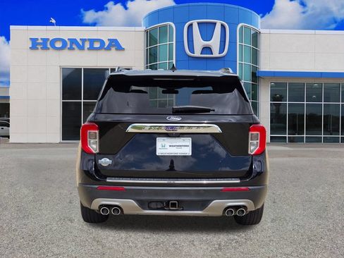 Used 2023 Ford Explorer King Ranch w/ Technology Package RWD image 4