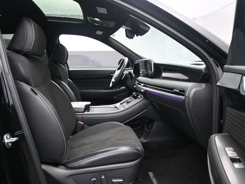 Used 2024 Hyundai Palisade Calligraphy image 27