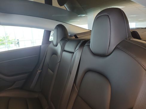 Used 2022 Tesla Model 3 Performance AWD/4WD image 14