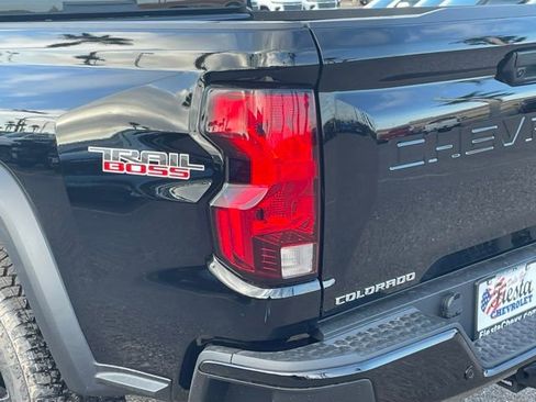 New 2026 Chevrolet Colorado Trail Boss AWD/4WD image 10