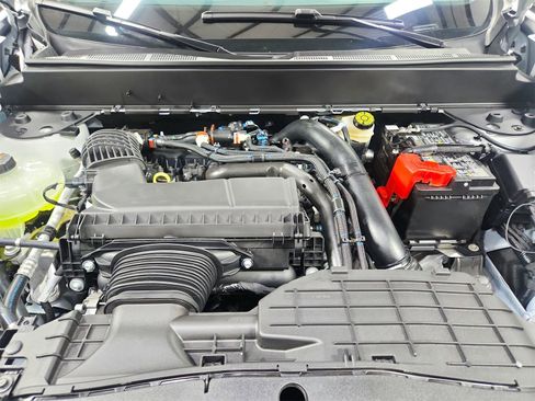 New 2026 Ford Maverick XL image 17