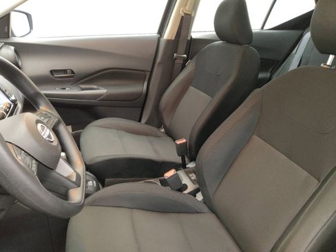 Used 2024 Nissan Kicks S FWD image 17