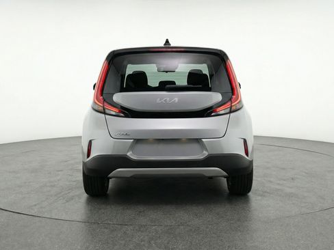 Used 2025 Kia Soul LX w/ LX Technology Package image 7