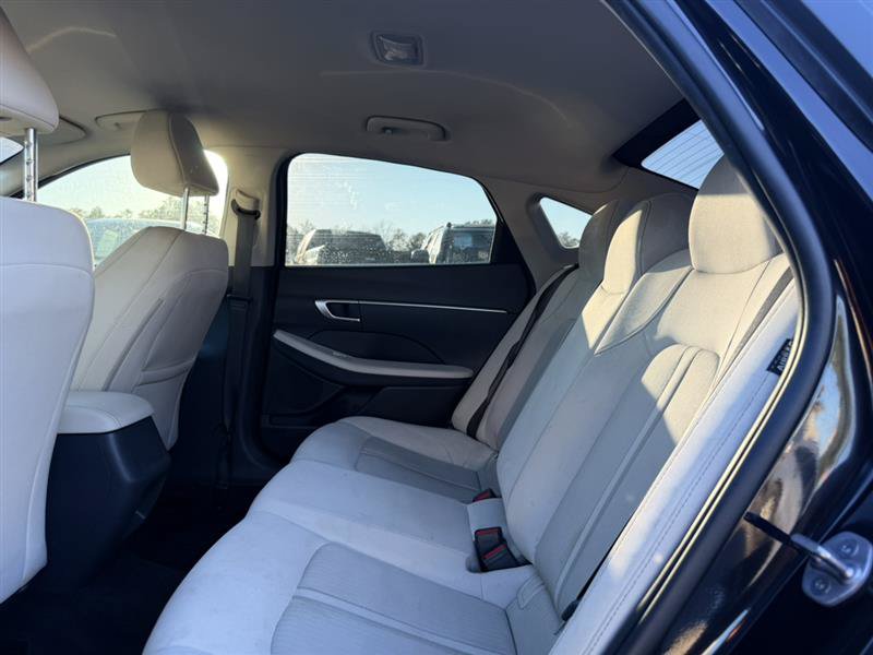 Used 2023 Hyundai Sonata SE FWD image 13