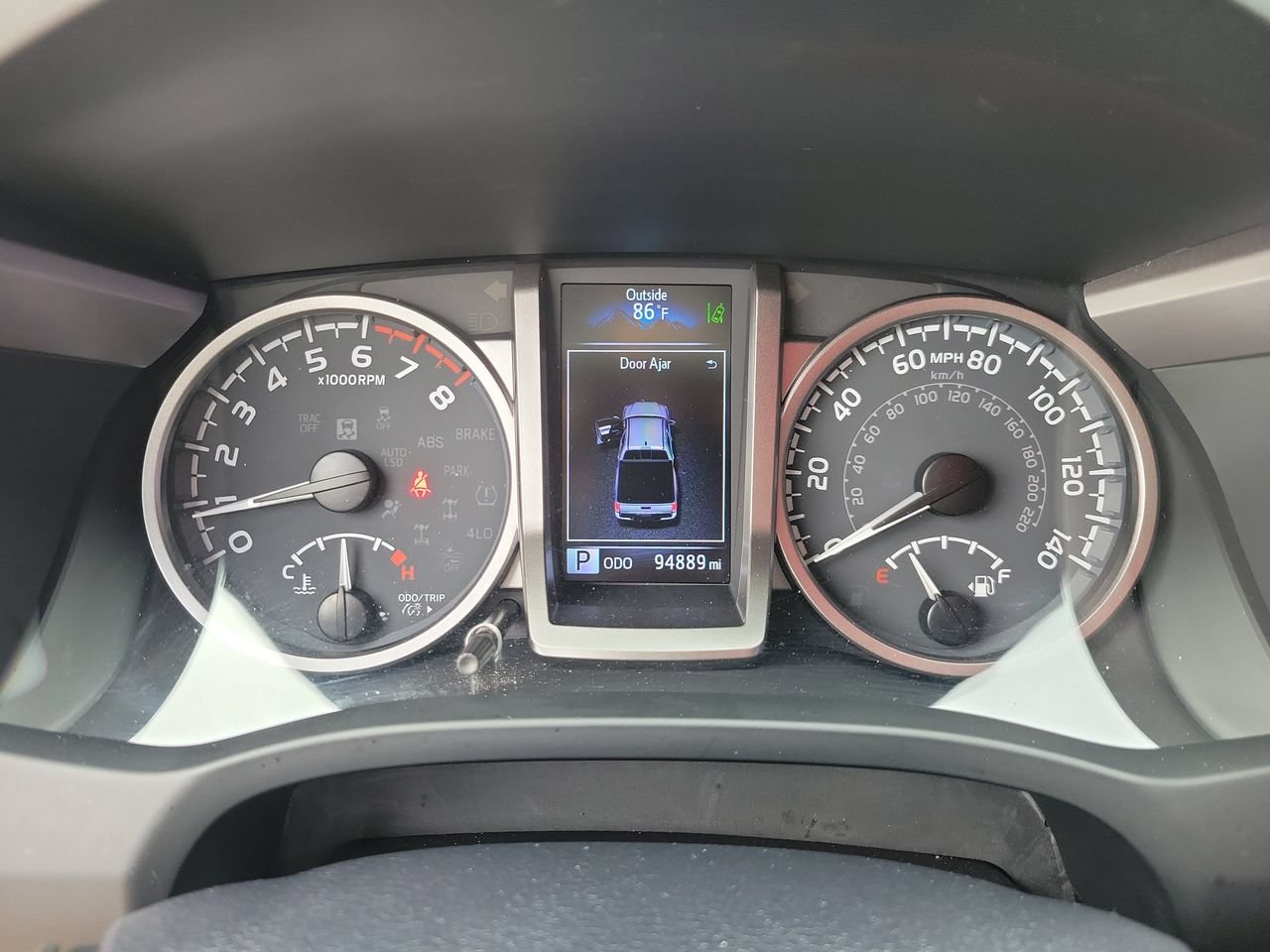 Used 2022 Toyota Tacoma SR5 w/ Trail Edition AWD/4WD image 22