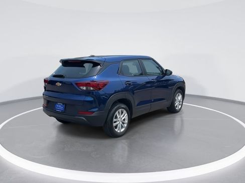 Used 2023 Chevrolet TrailBlazer LS FWD image 7