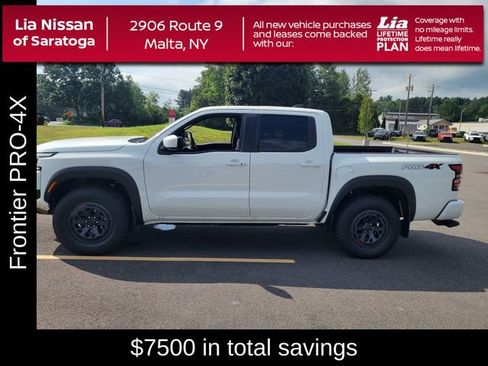 New 2025 Nissan Frontier PRO-4X image 8