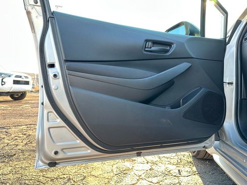 Used 2024 Toyota Corolla LE image 22