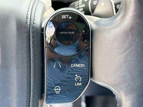 Used 2019 Land Rover Range Rover Supercharged image 11