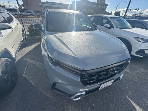 Used 2024 Honda CR-V Sport Touring image 2