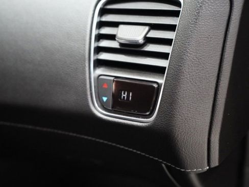 Used 2016 Chevrolet Corvette Stingray Coupe image 35