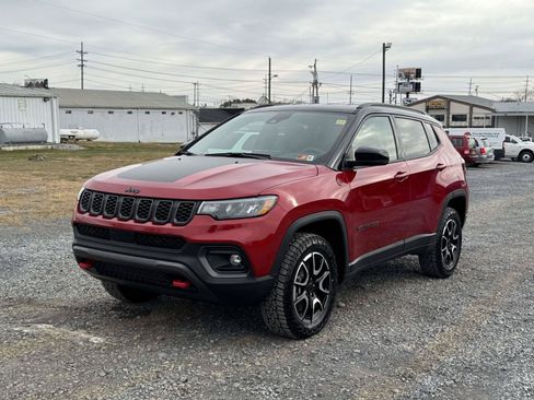 New 2026 Jeep Compass Trailhawk AWD/4WD image 23