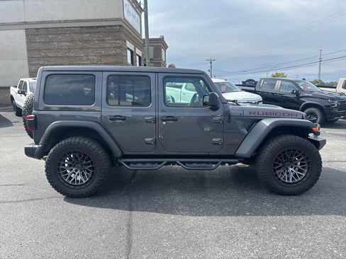 Used 2021 Jeep Wrangler Unlimited Rubicon AWD/4WD image 6
