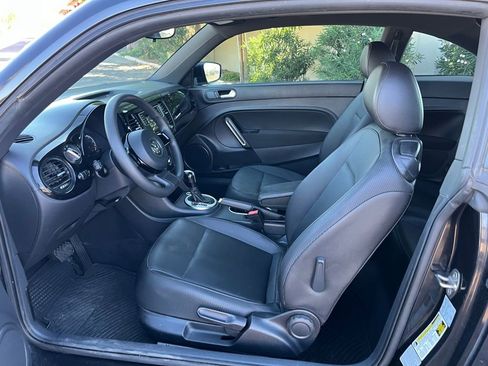 Used 2016 Volkswagen Beetle 1.8T Classic image 21