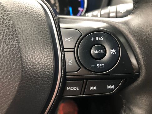 Certified 2020 Toyota RAV4 Limited image 8