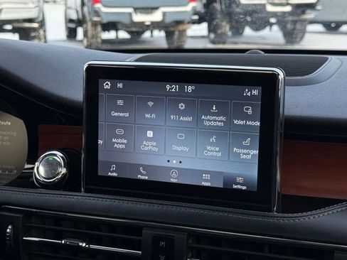 Used 2022 Lincoln Corsair Reserve image 25