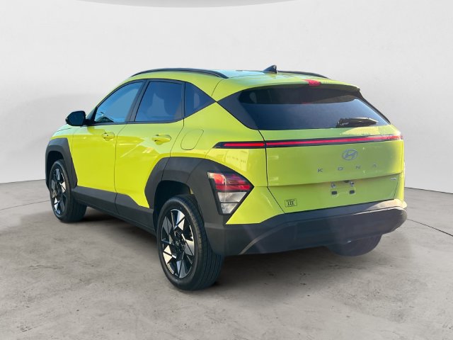 Used 2025 Hyundai Kona SEL AWD/4WD image 3