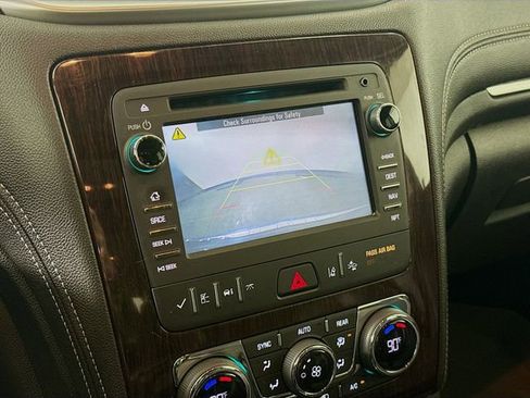 Used 2015 Chevrolet Traverse LTZ image 15